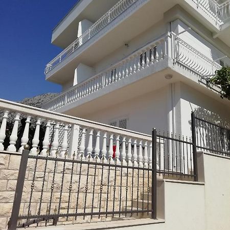 Apartment Villa Bajna Живогоще Екстер'єр фото