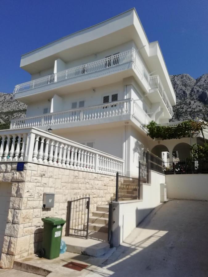 Apartment Villa Bajna Живогоще Екстер'єр фото